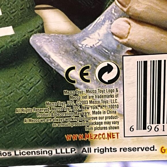 (2) Mezco Toyz Animal House "John Belushi" Bluto & D-Day Toy Figures New 2003 - Picture 14 of 16